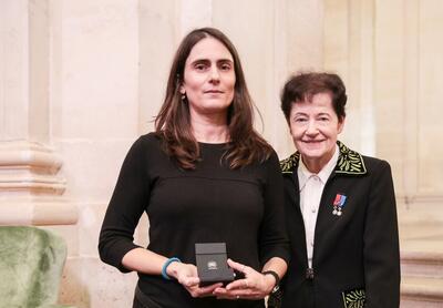 Raphaëlle Métras recevant son prix